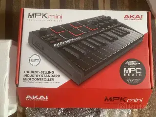 Akai MPK mini Mk3 (special edition black)