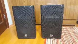 активные колонки Yamaha DXR12