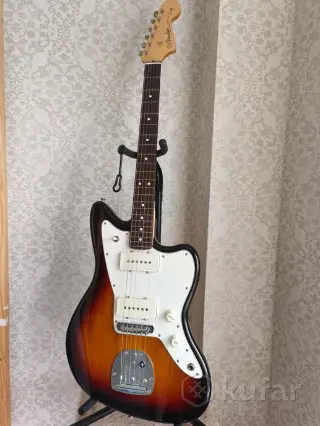 FENDER HYBRID II JAZZMASTER RW 3TS