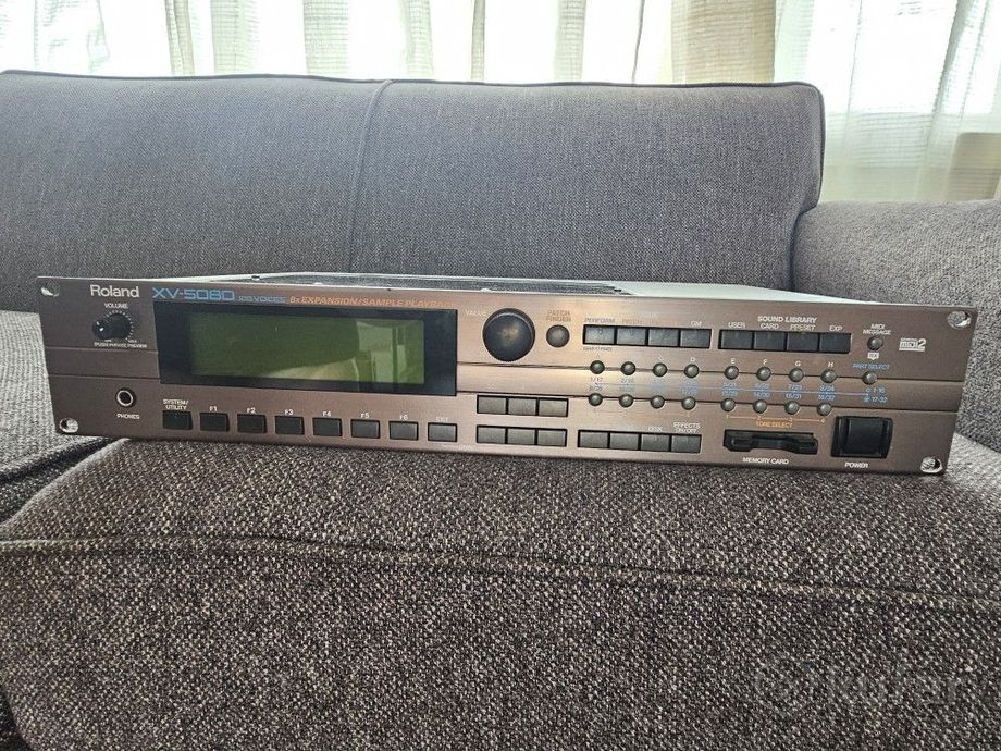 Винтажный звуковой модуль Roland XV-5080 — фото 2