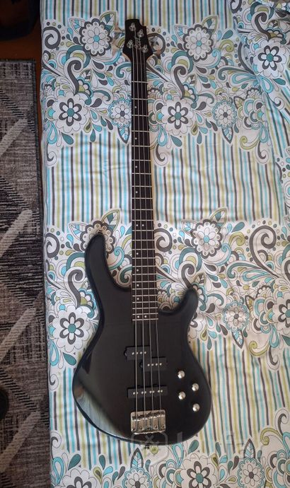 Бас-гитара Cort Action Bass Plus — фото 1