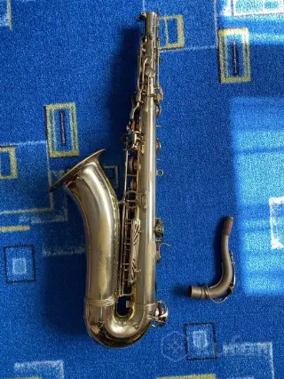 Саксофон