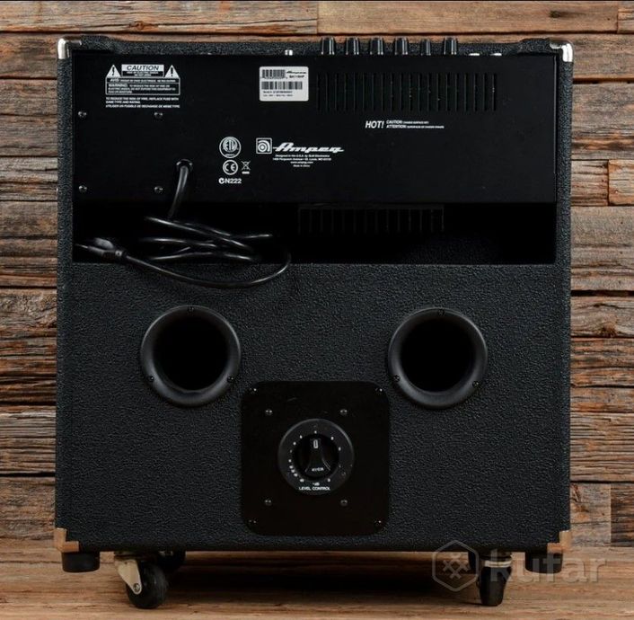 Басовый комбик Ampeg BA115HP — фото 2