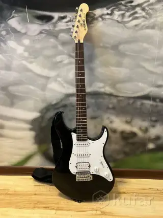 Электрогитара Yamaha EG112C