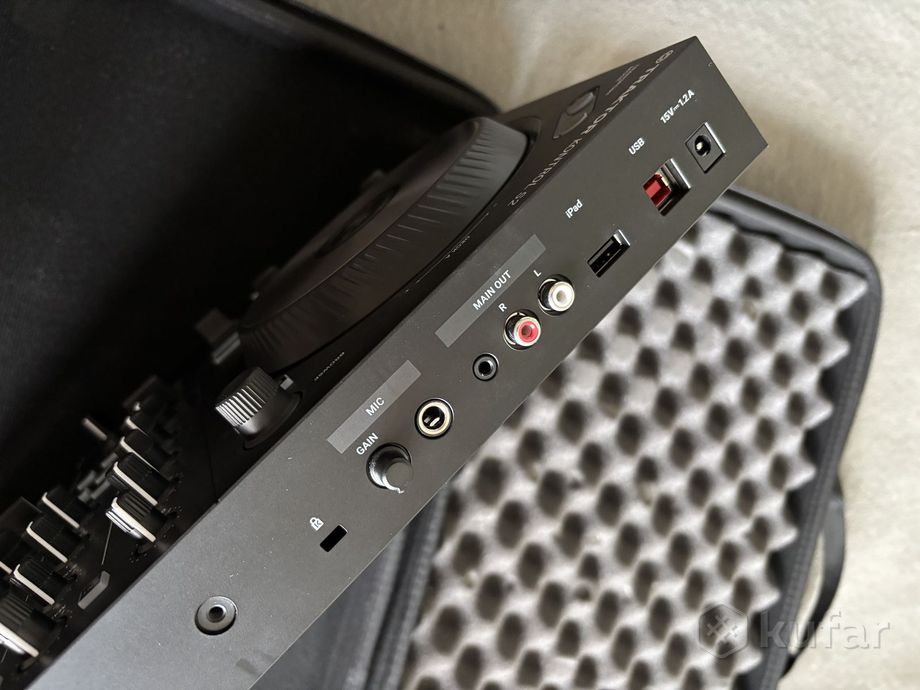 Контроллер NI Traktor S2 mk3 — фото 4