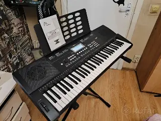 синтезатор Medeli M17