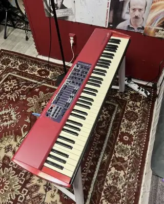 Clavia Nord electro 2 73