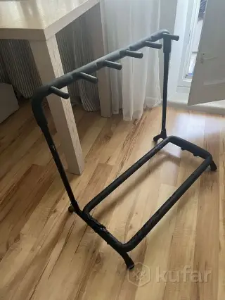 Стойка для гитар