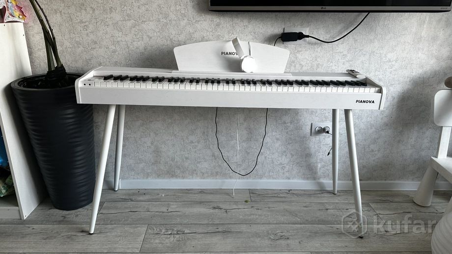 Цифровое пианино PIANOVA MA-10 WH + наушники — фото 1