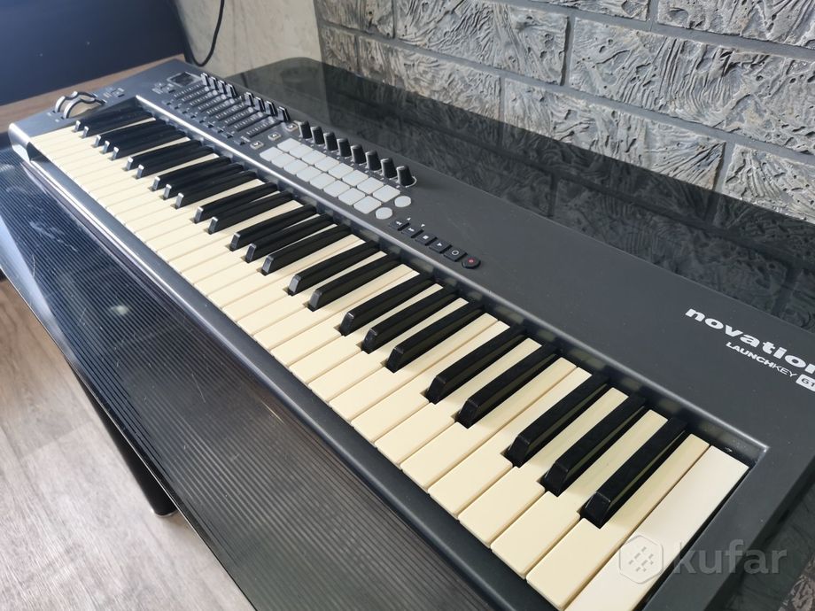 Midi клавиатура Novation launchkey 61 — фото 2