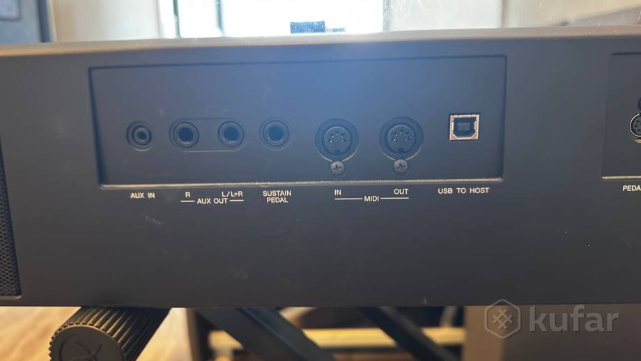 Yamaha p-255+стойка и чехол — фото 4
