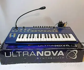 Синтезатор Novation UltraNova и миди-клавиатура