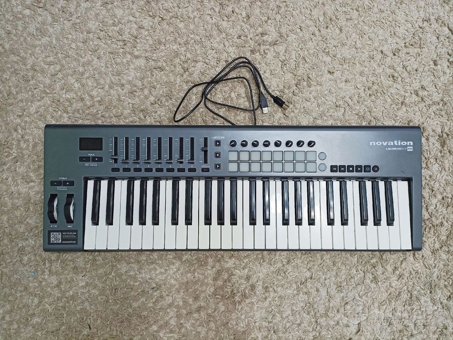 Синтезатор Novation UltraNova и миди-клавиатура — фото 3