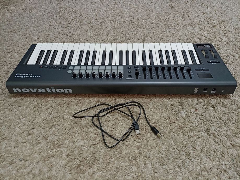 Синтезатор Novation UltraNova и миди-клавиатура — фото 6