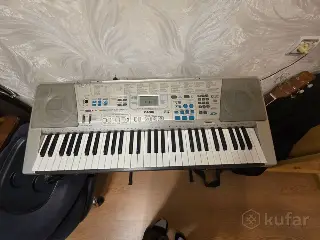 Синтезатор Casio LK-300TV со стойкой