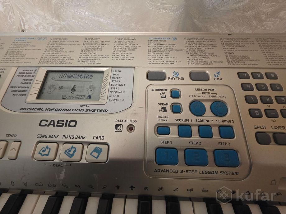 Синтезатор Casio LK-300TV со стойкой — фото 4