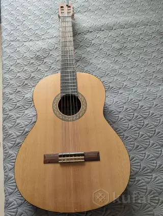 Акустическая гитара yamaha c 40 m