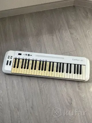 MIDI клавиатура