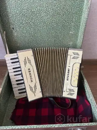 Аккордеон Hohner Student 1