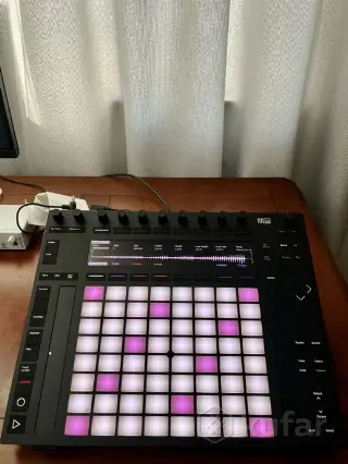 Ableton Push 2 + оригинальный БП и подставки