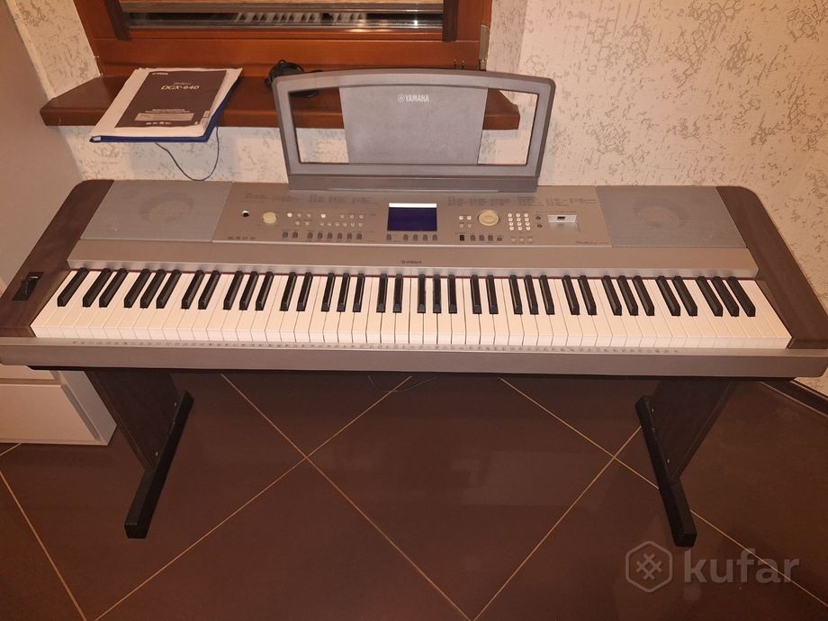 Цифровое пианино Yamaha DGX-640 — фото 1