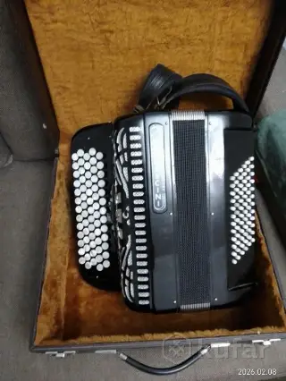 Баян Mengascini