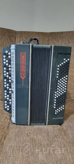 Баян Колос
