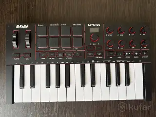 MIDI-клавиатура Akai MPK Mini 4