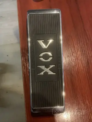 Гитарная педаль VOX