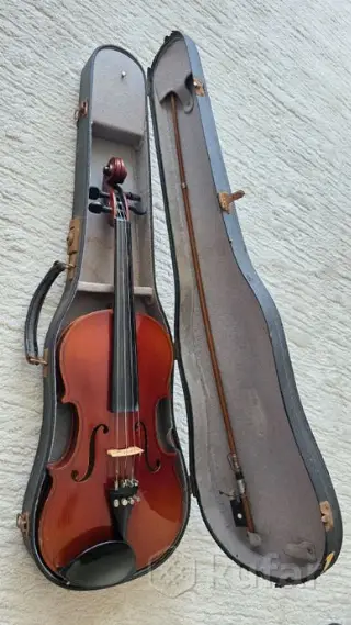 Старая Итальянская скрипка