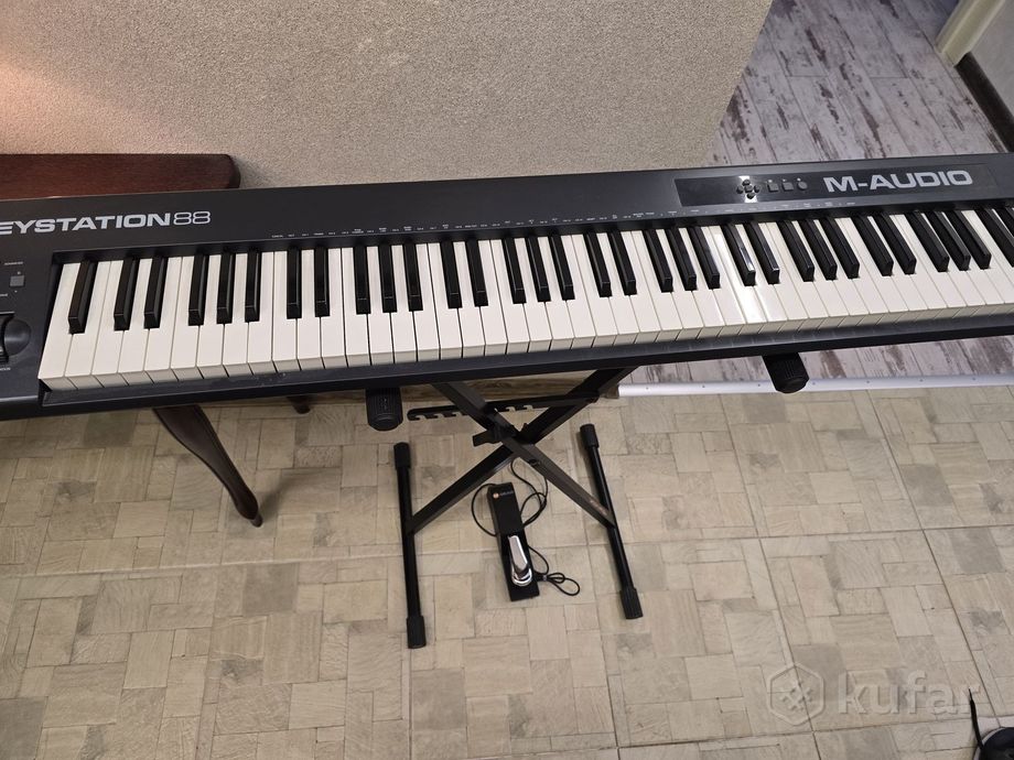 MIDI-клавиатура M-Audio Keystation 88 MK3 (88 клав — фото 1