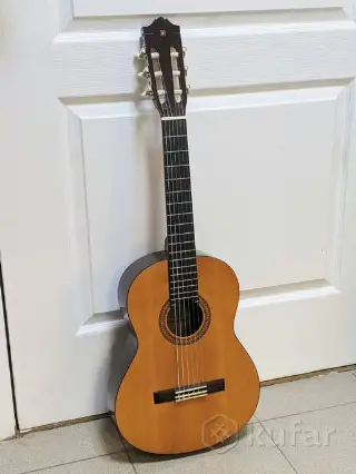 Детская 1/2 классическая гитара Yamaha