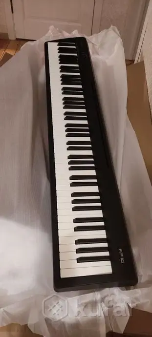 Roland FP-10 новый