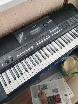 синтезатор Yamaha