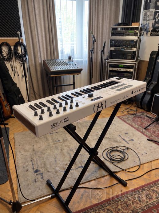 MIDI-клавиатура Arturia KeyLab Essential 49 — фото 2