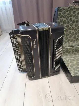 Баян