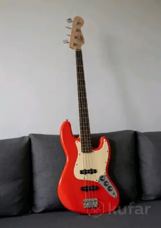 Squier Affinity Jazz Bass