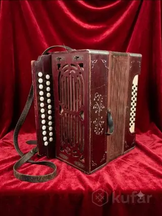 Гармонь Тульская (СССР)