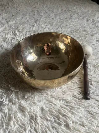 Тибетская поющая чаша