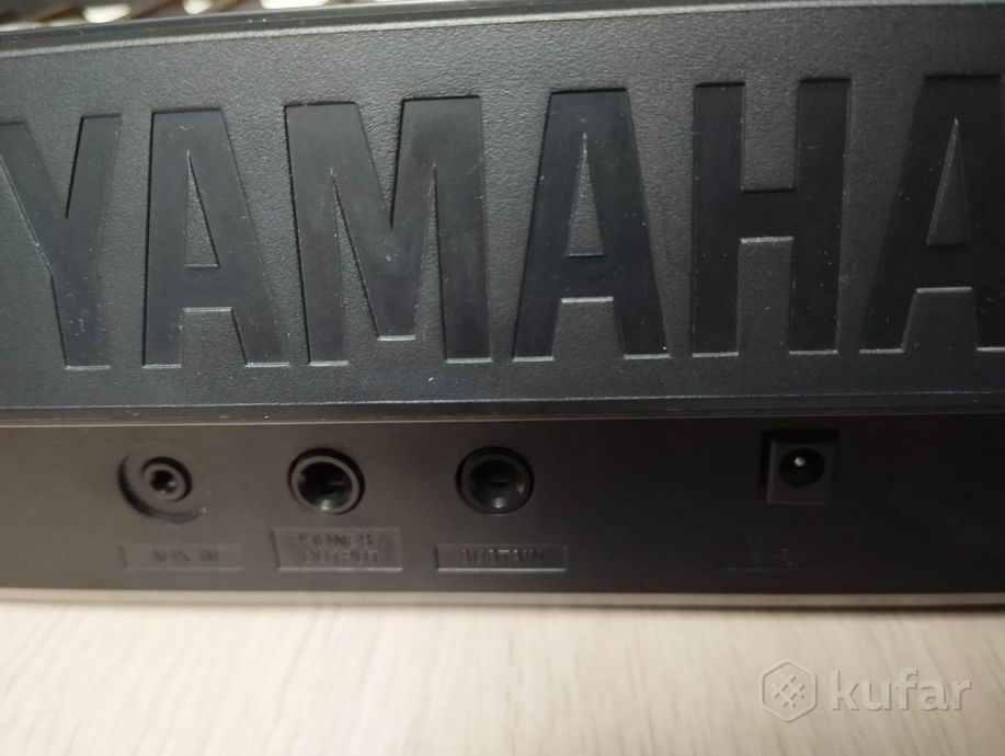 Синтезатор Yamaha PSR-E263 + стойка и педаль — фото 5