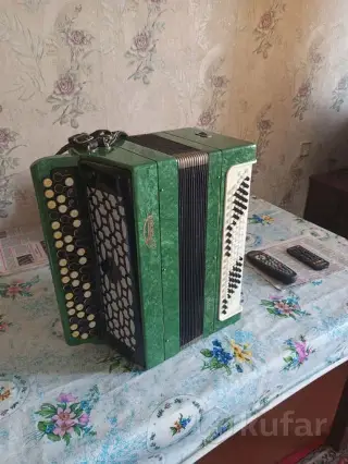 Баян