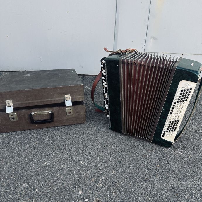 Кнопочный музыкальный баян — фото 3