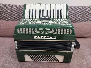 Аккордеон Юность 1/2