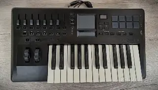 Контроллер Midi-клавиатура KORG tactile 25