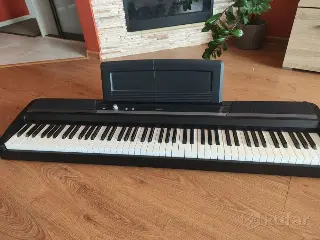 электронное пианино Korg SP170S