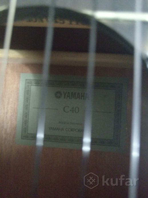 Продам гитару Yamaha c40 black — фото 3