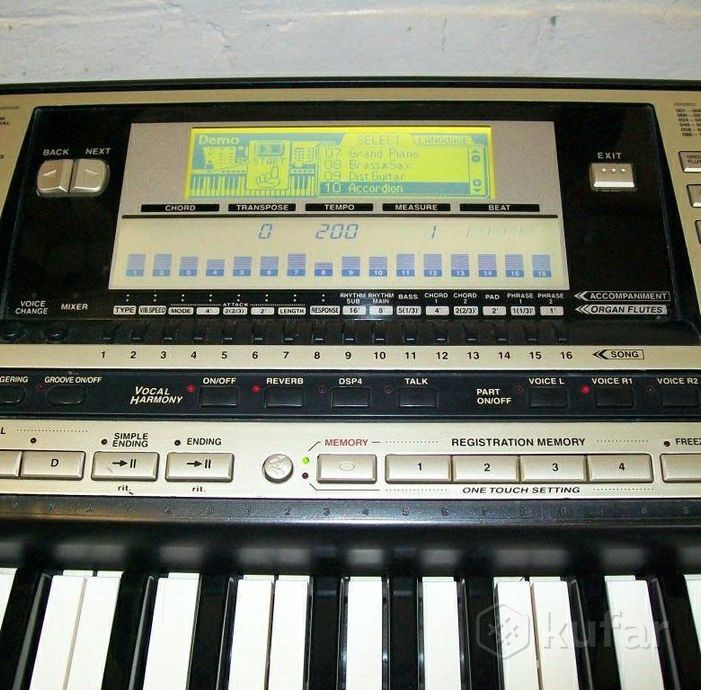 Синтезатор Yamaha PSR-740 — фото 2