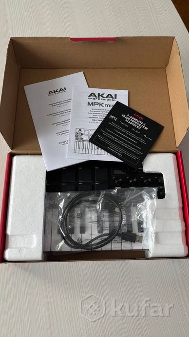 Миди-клавиатура AKAI PRO MPK Mini MK3 — фото 8
