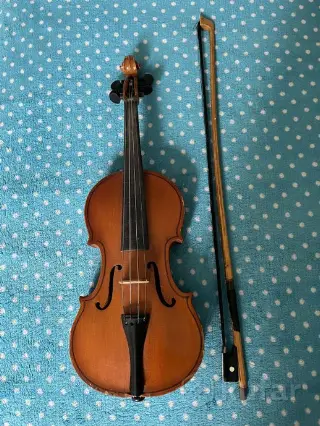 Скрипка 1/4, цена договорная