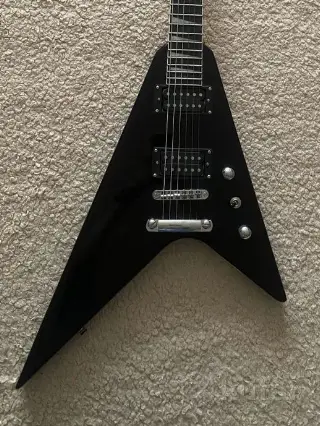 Электрогитара Harley Benton RX-10 BK (flying V)
